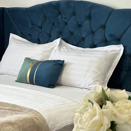 Bloom Guest house *
